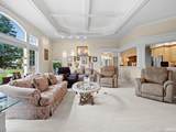 10638 Lantern Bay Cove - Photo 7