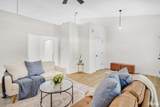 3928 Whitewood Way - Photo 8