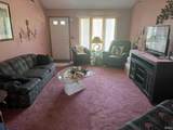 2427 Valley Creek Run - Photo 15