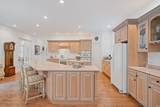 887 Harbour Pointe Drive - Photo 13