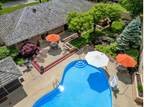 570 Golden Place - Photo 34