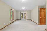 9416 Shadecreek Place - Photo 19
