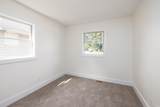 915 Morgan Street - Photo 15