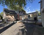 902 8th Street - Photo 2