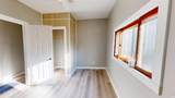 812 Walnut Street - Photo 17