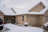 1422 Canterbury Court - Photo 2
