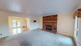 1138 Hochgesang Avenue - Photo 3