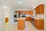987 Marwyck Street - Photo 6