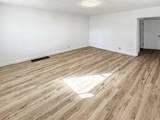656 Oregon Street - Photo 5