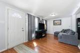 2319 Kenwood Avenue - Photo 2