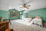 2440 650 W - Photo 11