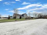 1638 Treeline Drive - Photo 2