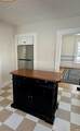 921 Washington Street - Photo 2