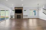 1573 Dawn Avenue - Photo 14