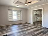 811 Foster Street - Photo 4
