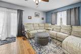 310 7th Street - Photo 3