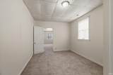 202 Howard Street - Photo 28