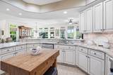 864 Commodores Circle - Photo 9