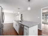1640 Hemlock Road - Photo 3