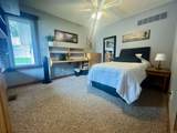 610 Oak Street - Photo 14