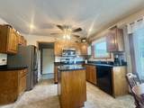 610 Oak Street - Photo 7