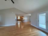207 Sandalwood Drive - Photo 3
