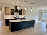 411 Illinois Street - Photo 3