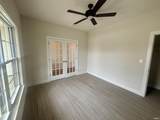 411 Illinois Street - Photo 7