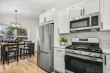 1123 Bissell Street - Photo 9