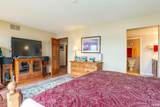 2060 Waters Edge Drive - Photo 18