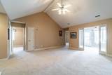 1515 Henney - Photo 8