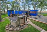 8734 200 W - Photo 12