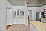 625 Robinson Street - Photo 17