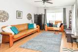 1130 Carnaby Street - Photo 7