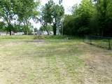 76 Se O Street - Photo 2