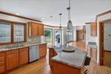 15161 Clifden Drive - Photo 22