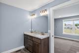 1633 Clover Creek Lane - Photo 15