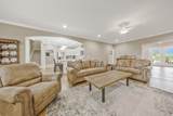 9354 Oak Point - Photo 11