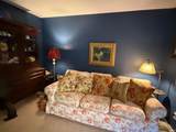 9425 Pointe Lasalles Drive - Photo 14