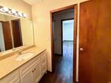 2913 Winterberry Court - Photo 16