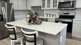 4501 Wheeling Avenue - Photo 5