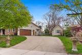 2716 Roscommon Drive - Photo 2