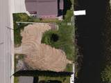 1422 Harkless Drive - Photo 3