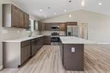 737 Main Street - Photo 7