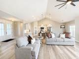 429 Carlton Drive - Photo 13