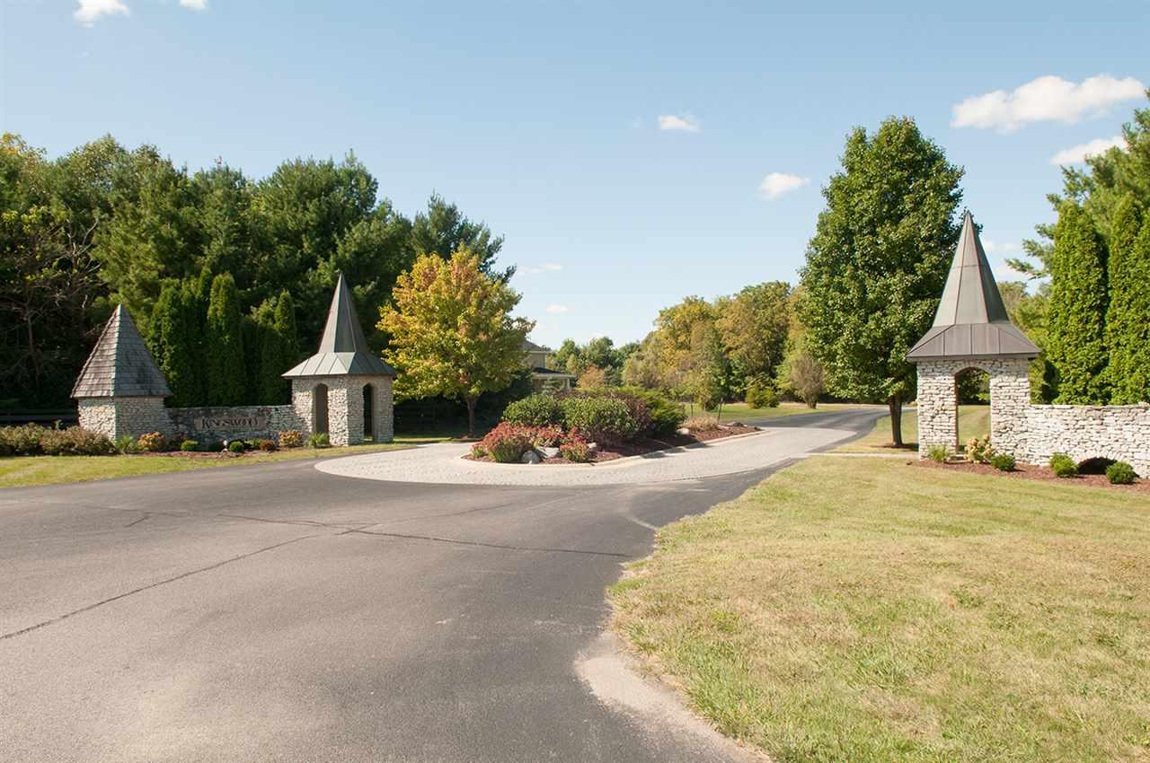1412 Kingswood Rd W - Photo 1