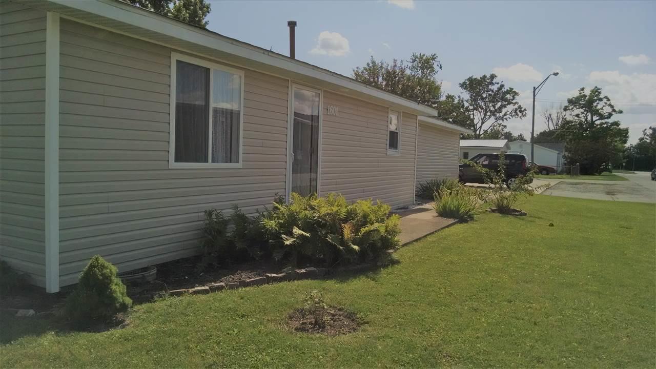 1601 Dodge - Photo 1