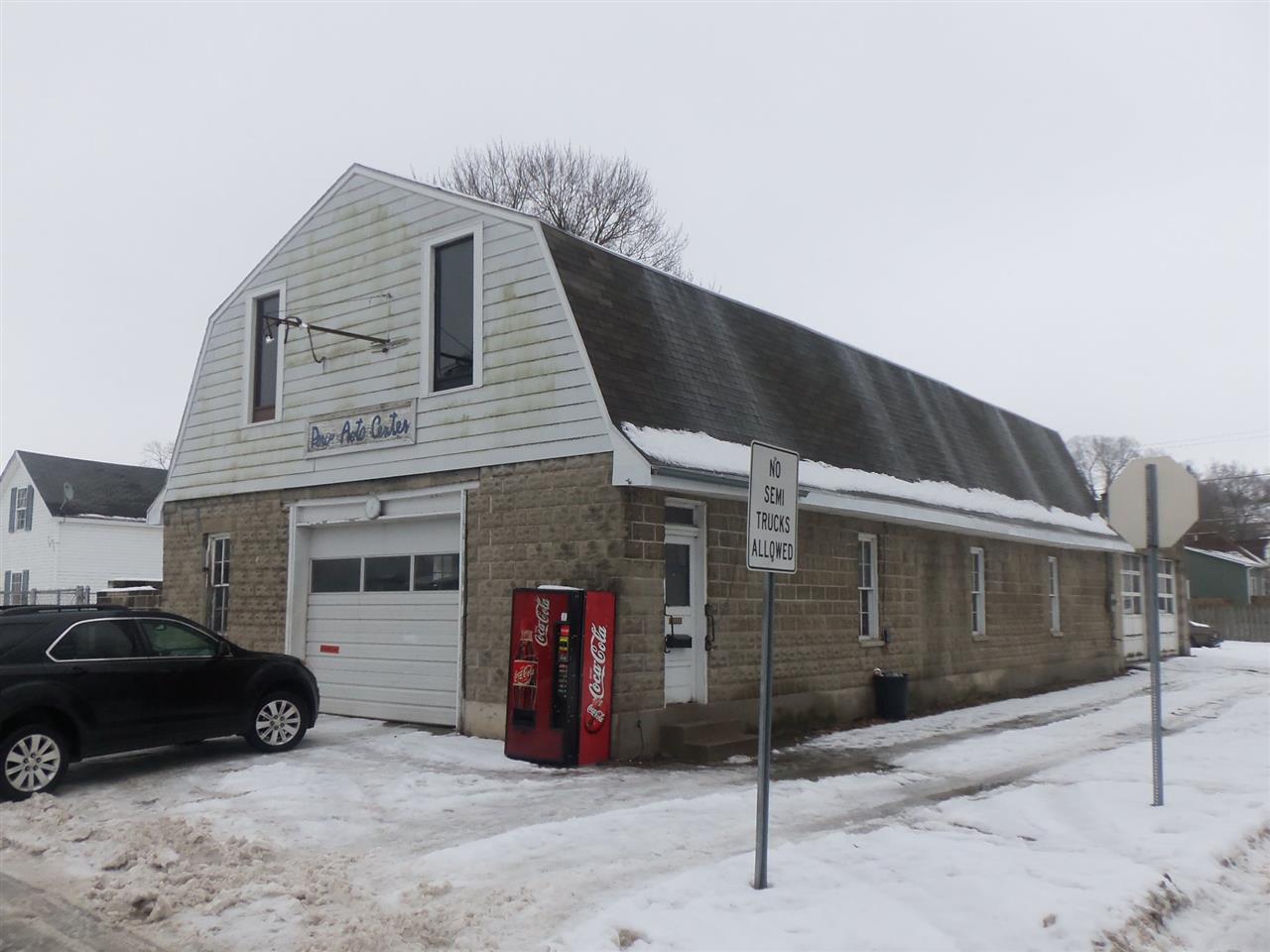 51 Franklin St - Photo 1