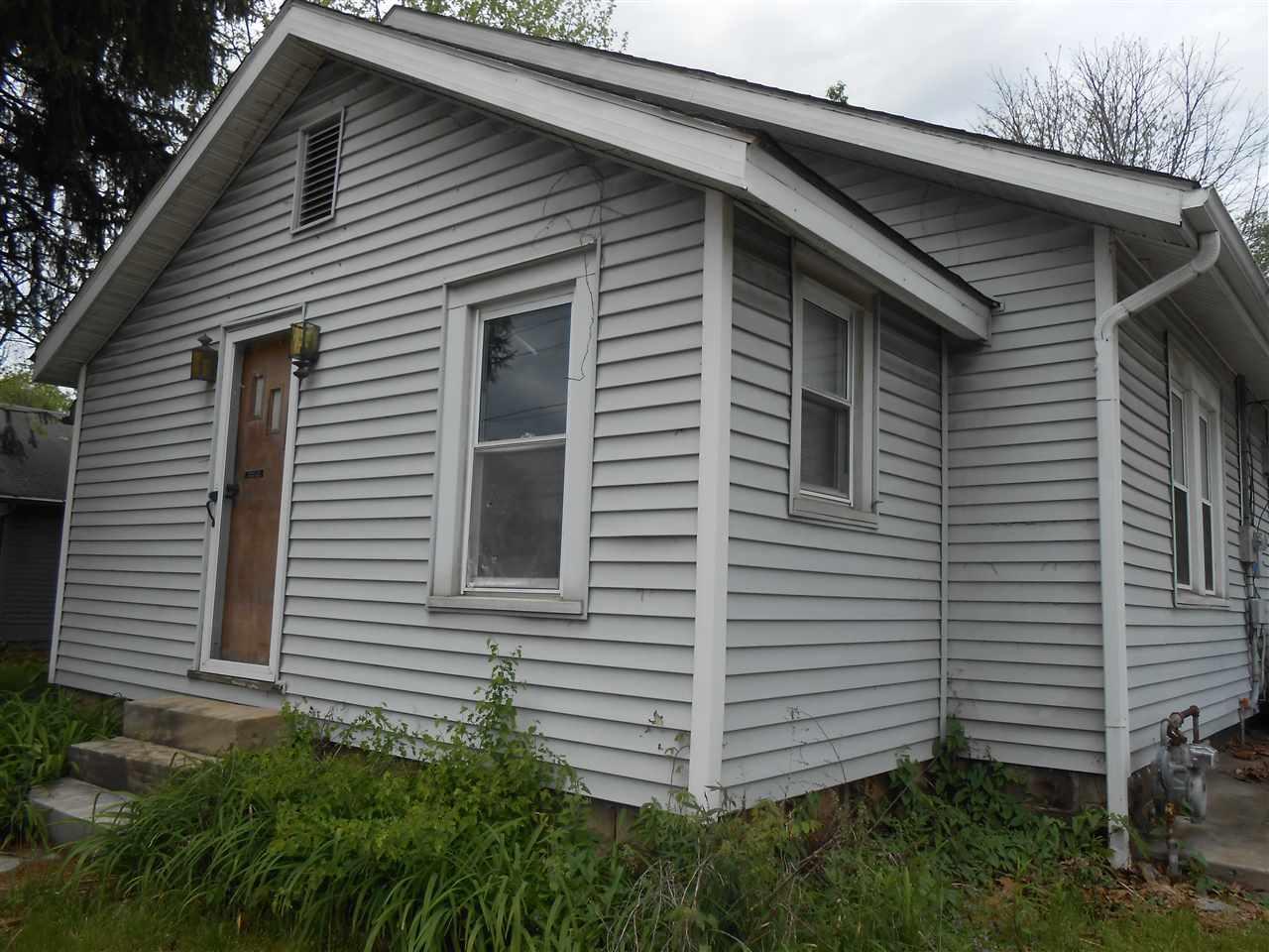 805 Hillside Drive - Photo 1