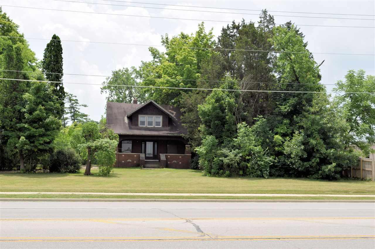 7933 Aboite Center Road - Photo 1